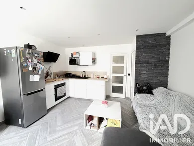 Appartement à Roissy-en-Brie (77680)