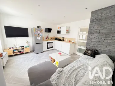 Appartement à Roissy-en-Brie (77680)