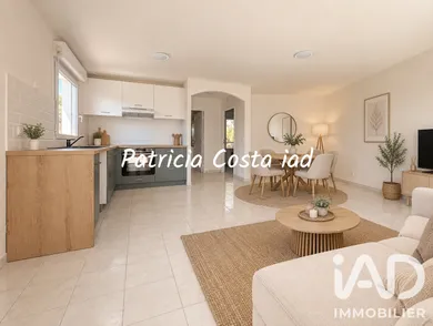 Apartment in Saint-Raphaël (83700)