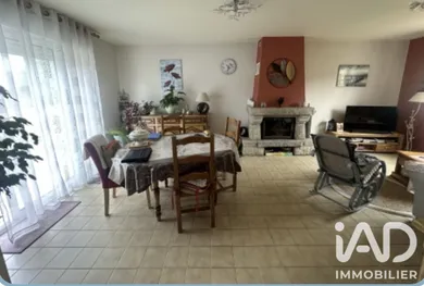 House in Belle-Isle-en-Terre (22810)