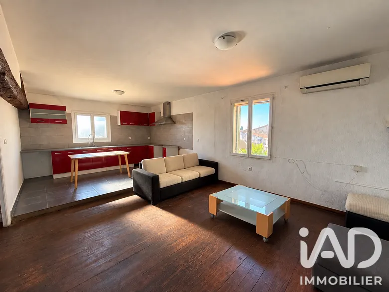 Appartement 4 pièces 112 m² · à Saint-Gilles · 112 m² · 108 000 €