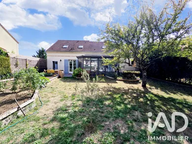 Maison à Neuville-sur-Oise (95000)