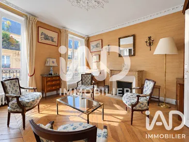 Appartement à Paris (75006)