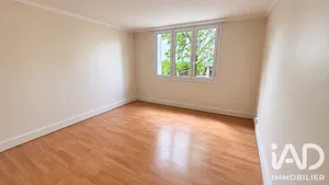 Apartment in Maisons-Alfort (94700)