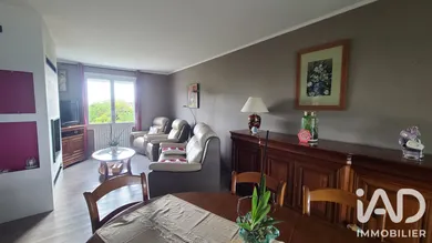 Maison à Parçay-les-Pins (49390)