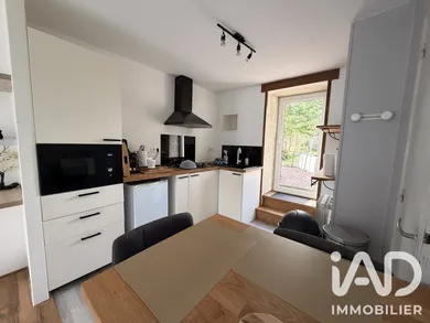 Appartement à Heugueville-sur-Sienne (50200)