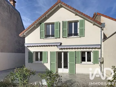 Maison traditionnelle à Montgeron (91230)