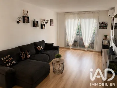 Apartment in Villeneuve-Loubet (06270)