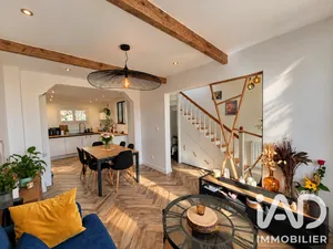 Townhouse in Décines-Charpieu (69150)