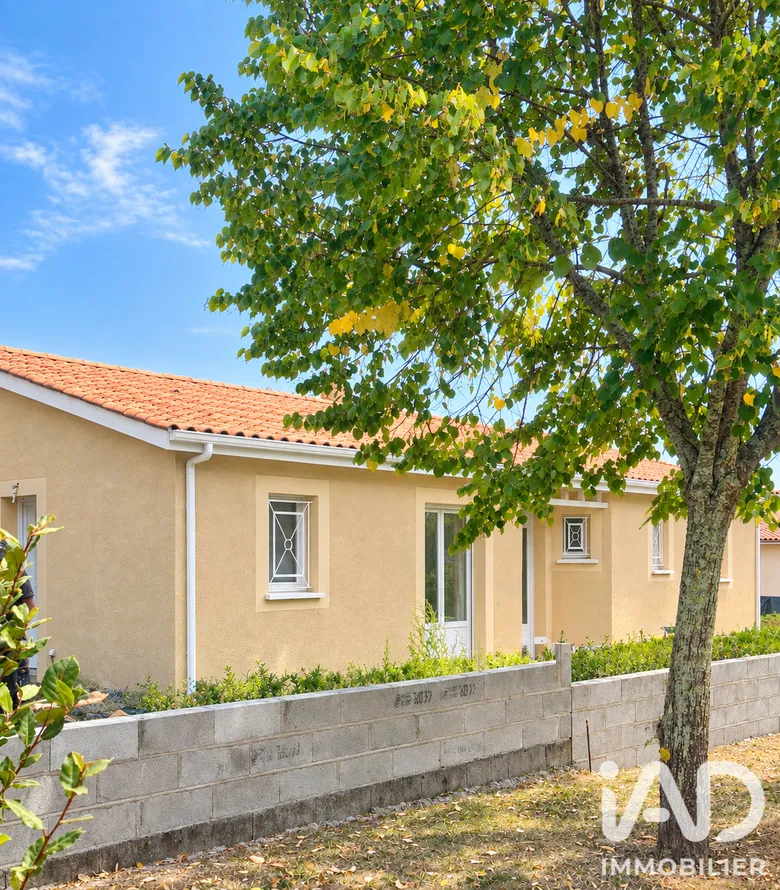Maison 5 pièces 105 m² · à Auros · 105,3 m² · 260 000 €