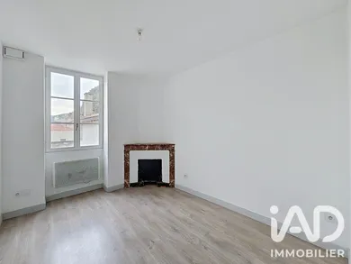 Appartement à Serrières (07340)