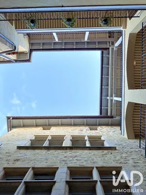 Appartement à Saint-Bonnet-le-Château (42380)