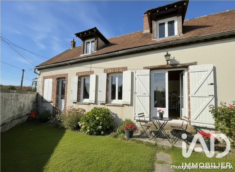 Maison 4 pièces 93 m² · à Thorigny-sur-Oreuse · 93,2 m² · 99 000 €