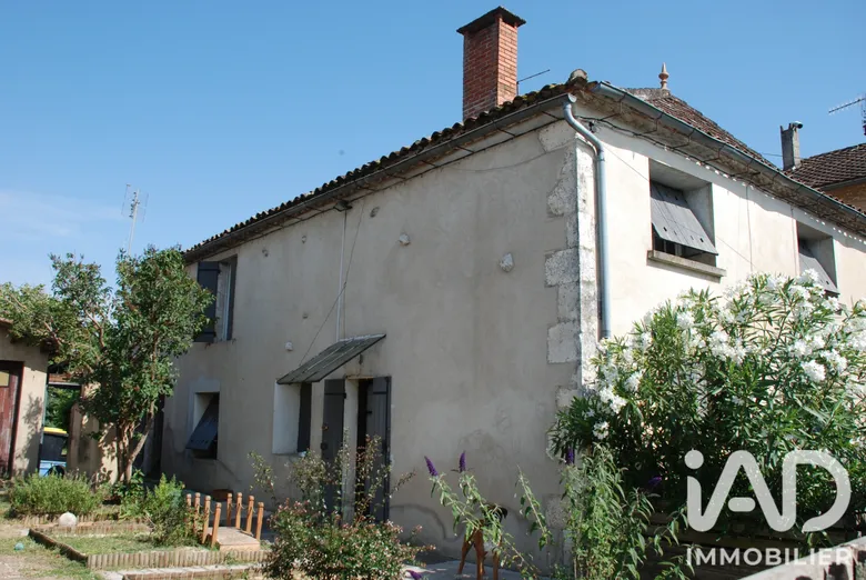 Maison 8 pièces 160 m² · à Port-Sainte-Foy-Et-Ponchapt · 160 m² · 129 000 €
