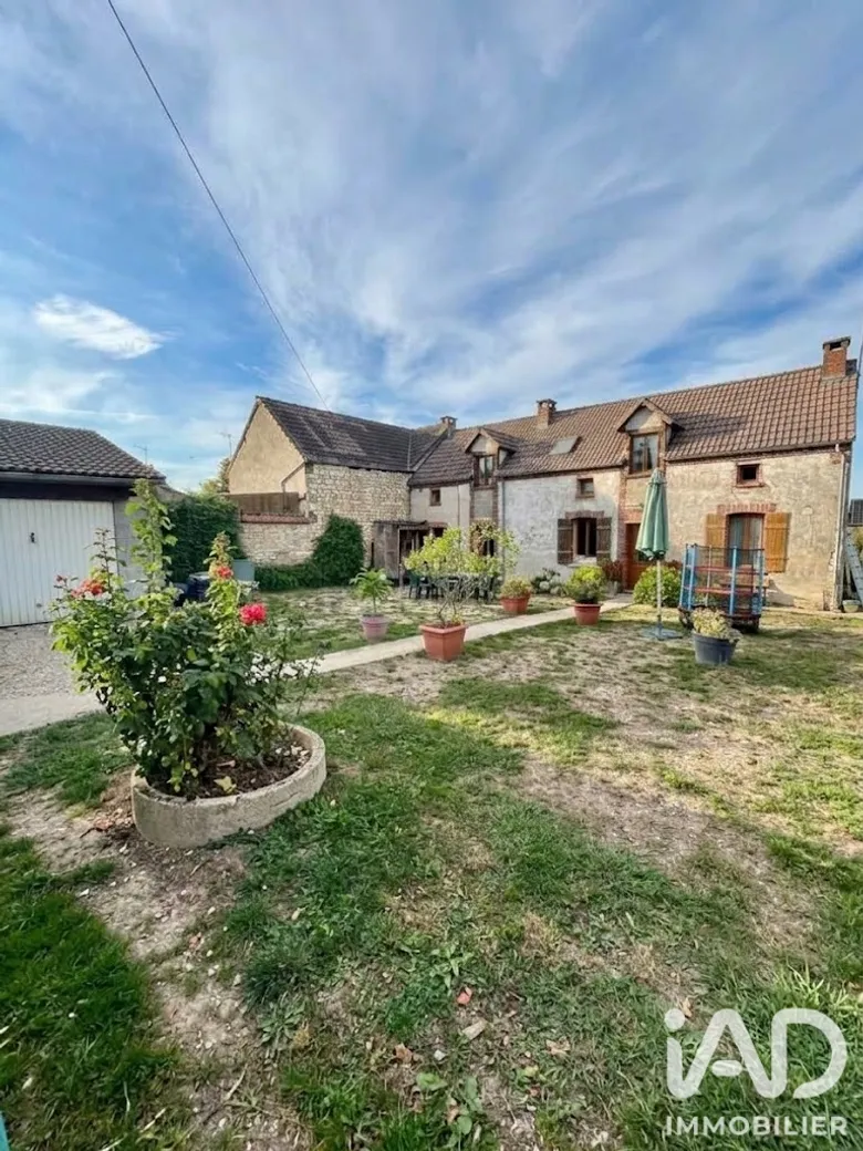 Maison 5 pièces 109 m² · à Chassy · 109 m² · 138 900 €