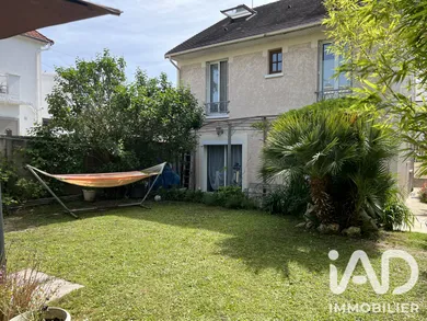 Maison à Croissy-sur-Seine (78290)