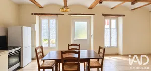 Maison de village à Allègre-les-Fumades (30500)