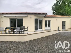 Maison traditionnelle à Saint-Aignan-Grandlieu (44860)