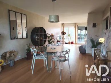 Appartement à Les Ulis (91940)