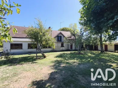 Maison traditionnelle à Lavergne (46500)
