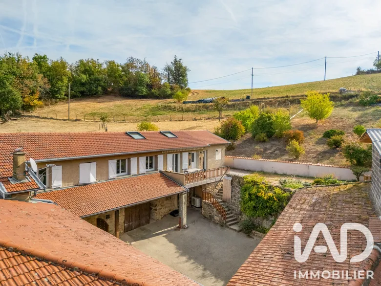 Maison 4 pièces 107 m² · à Vaugneray · 107 m² · 530 000 €