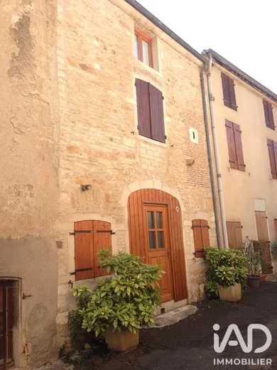 Maison de village à Saint-Gengoux-le-National (71460)