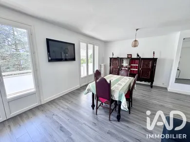 Appartement à Saint-Étienne (42100)