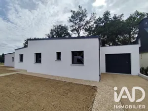 House in Saint-Perreux (56350)