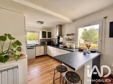 Apartment in Vannes (56000)