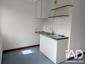 Apartment in Grenoble (38100)