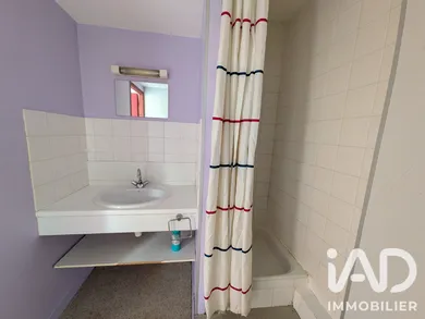 Apartment in Grenoble (38100)
