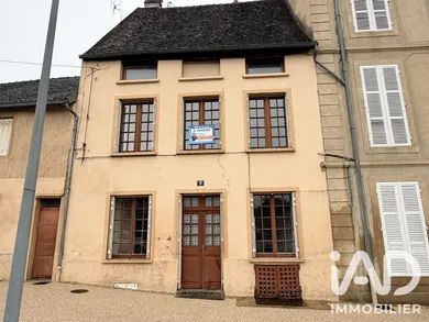 Immeuble à Autun (71400)