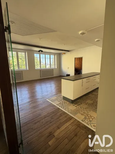Appartement à Plomodiern (29550)