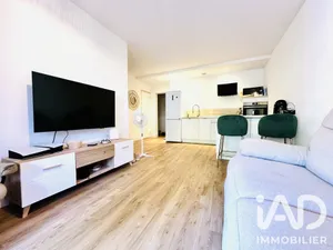 Apartment in Vaux-sur-Mer (17640)