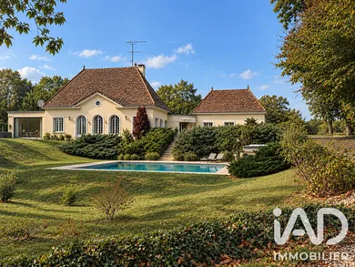 Domaine à Orgeval (78630)