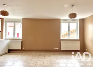 Appartement à Saint-Laurent-de-Chamousset (69930)