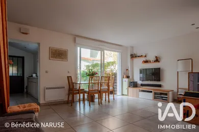 Maison à Marly-le-Roi (78160)