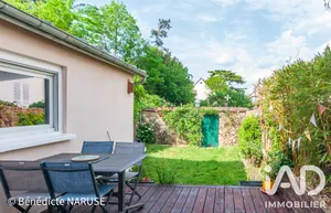 Maison à Marly-le-Roi (78160)