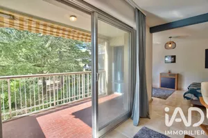 Apartment in Aix-en-Provence (13090)