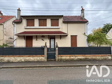 Maison traditionnelle à Oissery (77178)