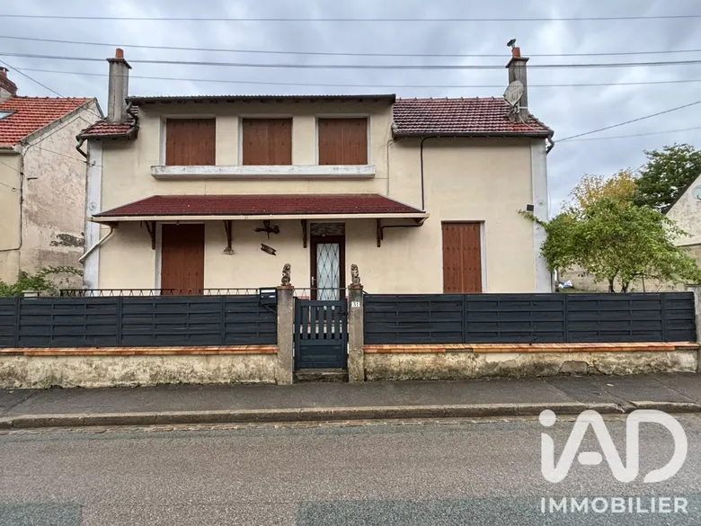 Maison 4 pièces 96 m² · à Oissery · 96 m² · 294 000 €