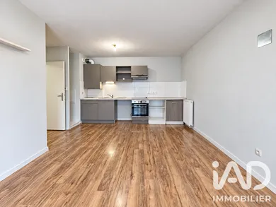Apartment in Le Haillan (33185)