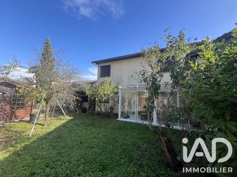 Maison 5 pièces 127 m² · à Pessac · 127 m² · 349 900 €