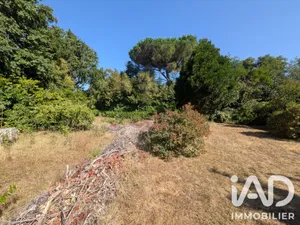 Terrain à bâtir à Pessac (33600)