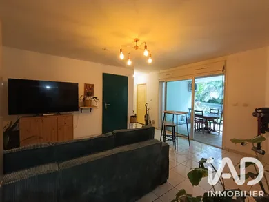 Apartment in Saint-Pierre (97432)