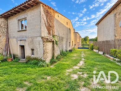 Maison de village à Pleine-Selve (33820)