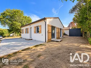 Maison à La Sauve (33670)