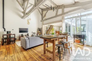Appartement à Bordeaux (33300)