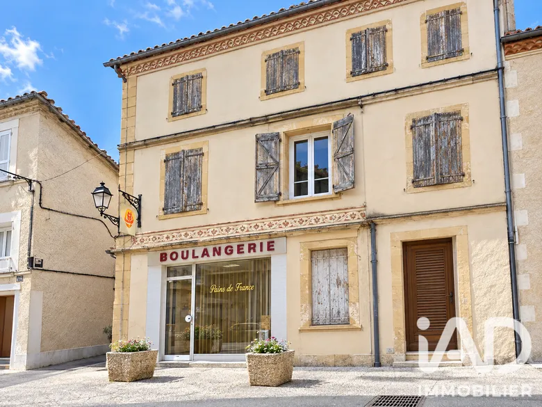 Maison 11 pièces 325 m² · à Cazères · 325 m² · 136 000 €