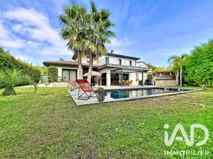 House in Six-Fours-les-Plages (83140)